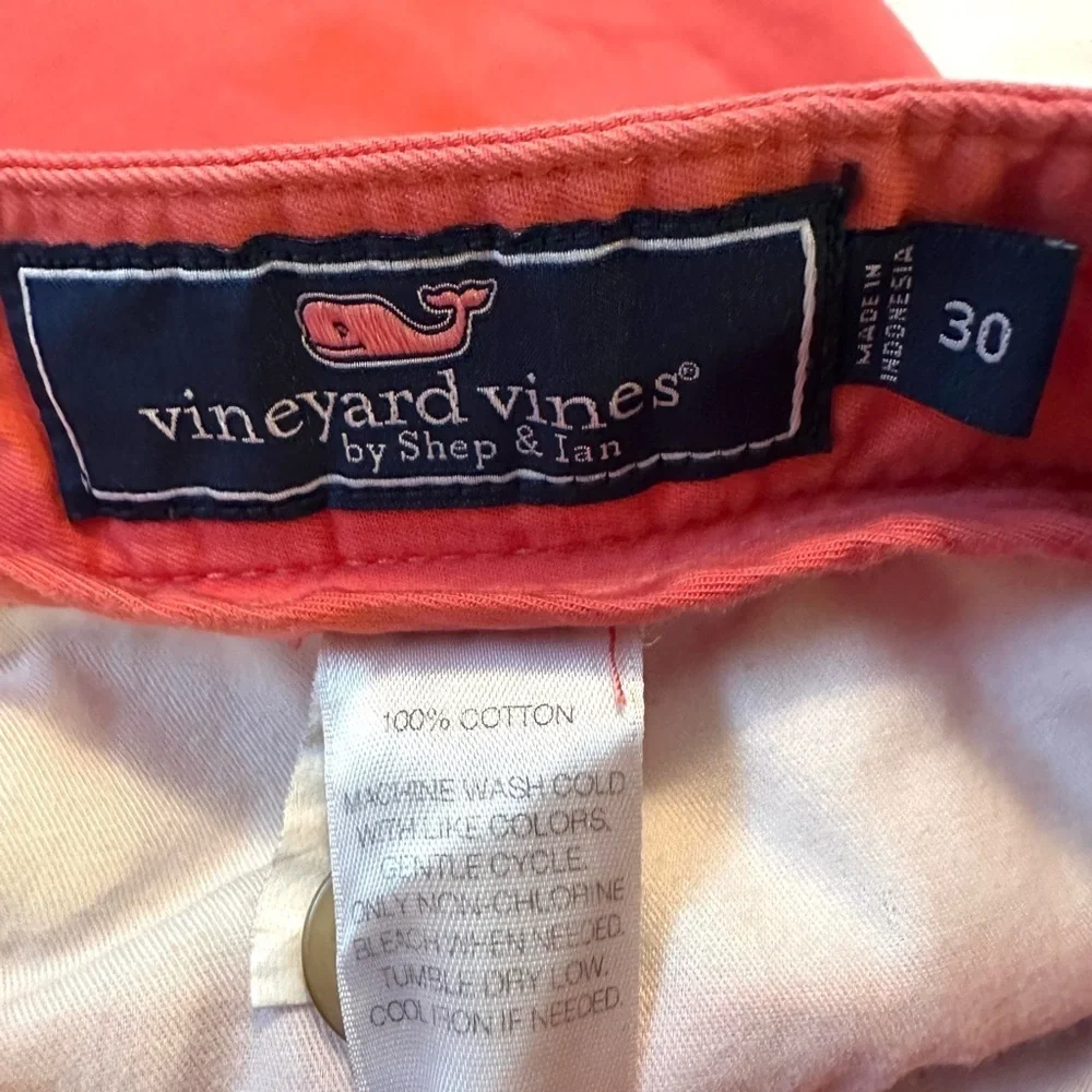 Vineyard Vines Bright Coral Men’s Shorts 30 Cotton 8” inseam preppy summer beach